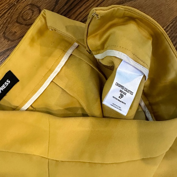 PETITE HIGH WAISTED CREPE CROPPED CULOTTES EXPRESS - Picture 2 of 5